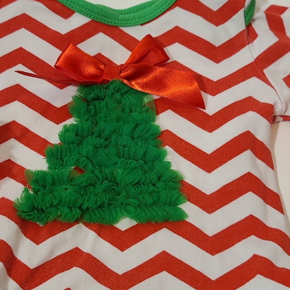 ❤5/20 sale 18 month christmas outfit - Picture 2 of 6